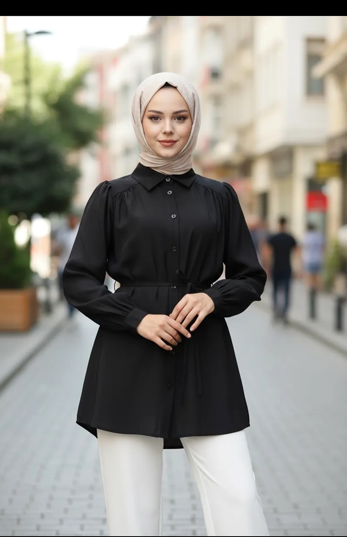 Robadan Büzgülü Bağcıklı Tunik
