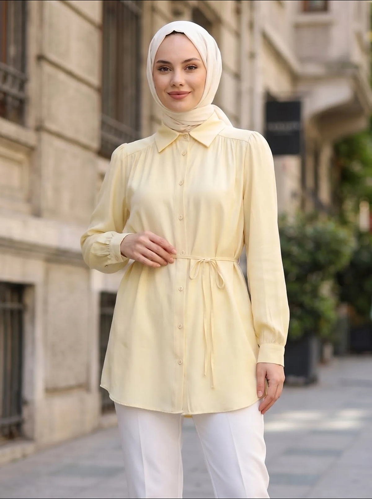 Robadan Büzgülü Bağcıklı Tunik